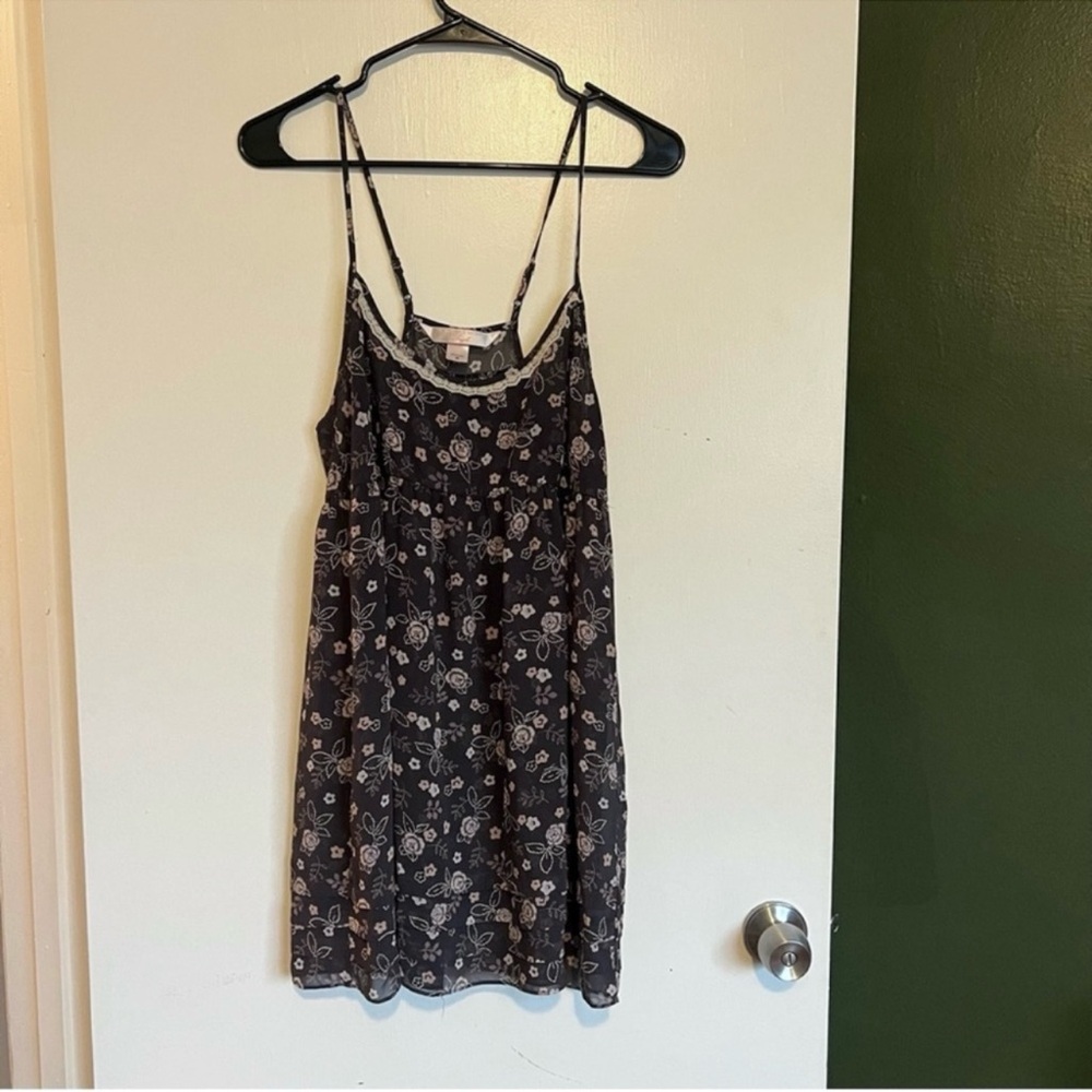 Victoria’s Secret angels black and pink floral print sheer chiffon slip nightie